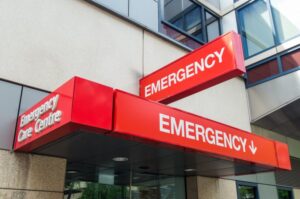 Signs for the emergency room.